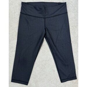 Under Armour Women’s M All Season Cropped Fitted Leggings